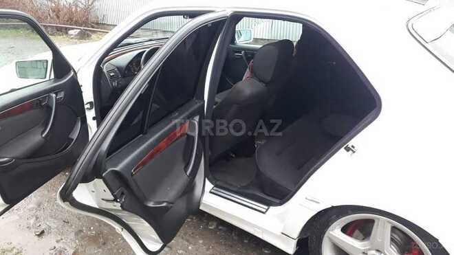 Mercedes C 240 1999, 210,000 km - 2.4 л - Qəbələ