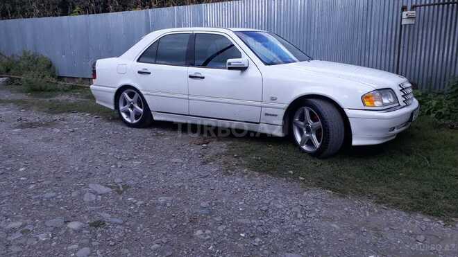 Mercedes C 240 1999, 210,000 km - 2.4 л - Qəbələ