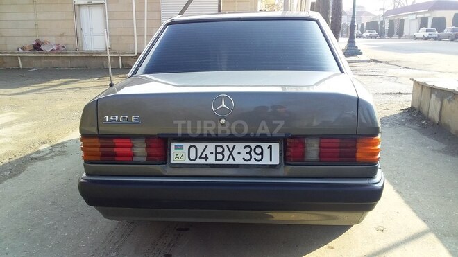 Mercedes 190 1989, 450,000 km - 0.3 l - Ağcabədi