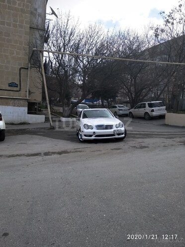 Mercedes C 230 2006, 230,006 km - 2.5 л - Bakı