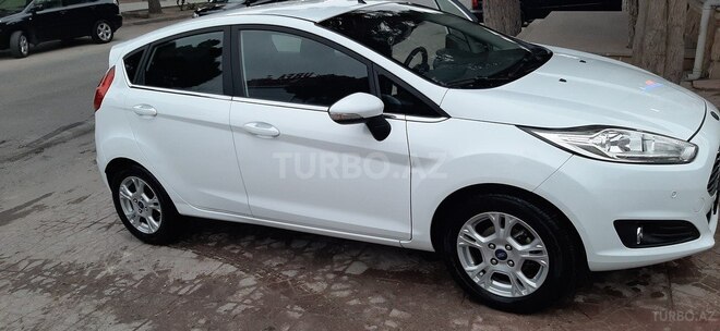 Ford Fiesta 2014, 44,000 km - 1.6 l - Bakı