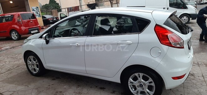Ford Fiesta 2014, 44,000 km - 1.6 l - Bakı