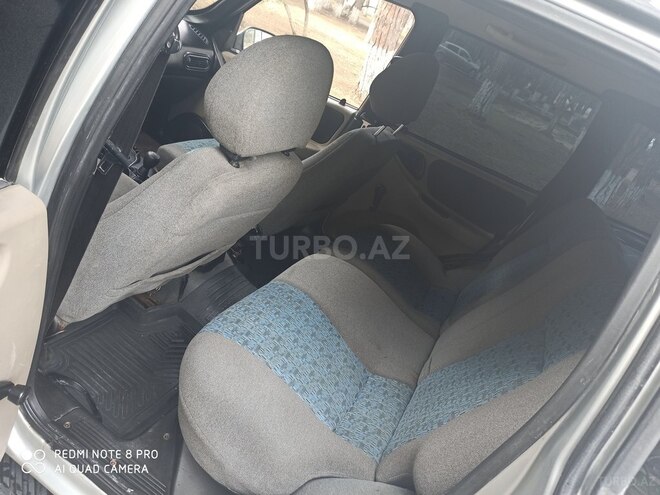 Chevrolet Niva 2004, 210,850 km - 1.7 л - Sumqayıt
