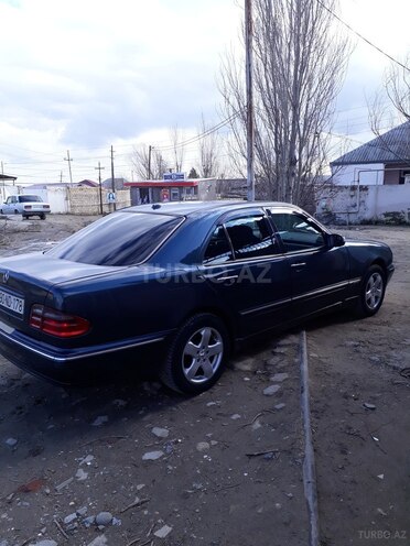 Mercedes E 220 2001, 600,100 km - 2.2 l - Bakı