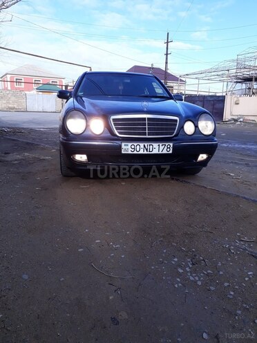 Mercedes E 220 2001, 600,100 km - 2.2 l - Bakı