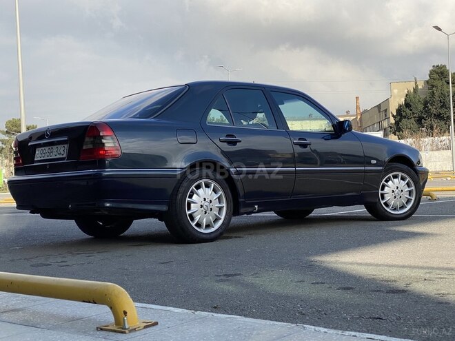 Mercedes C 240 1999, 394,000 km - 2.4 l - Bakı
