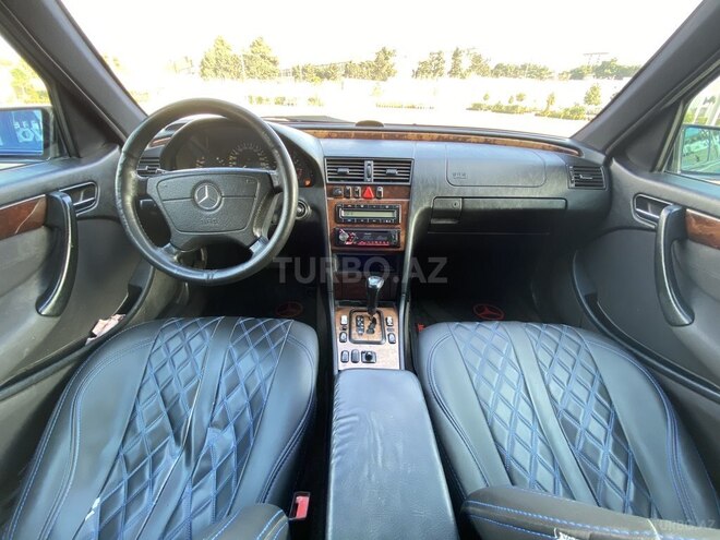 Mercedes C 240 1999, 394,000 km - 2.4 l - Bakı