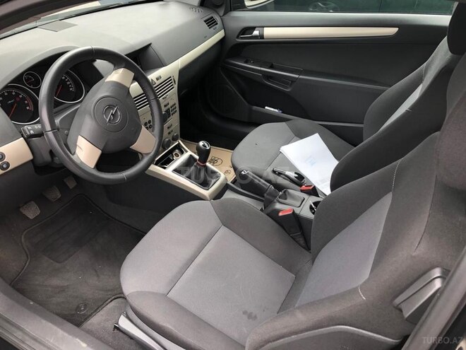 Opel Astra 2008, 120,000 km - 1.4 л - Bakı