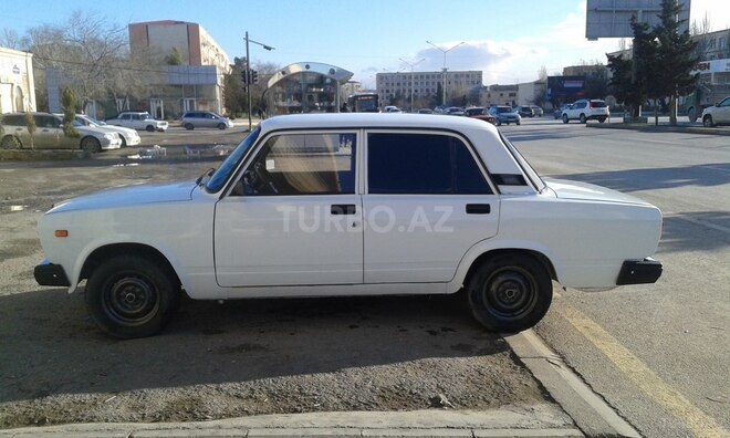 LADA (VAZ) 2107 2006, 153,000 km - 1.6 л - Sumqayıt