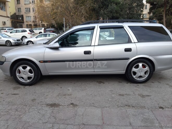 Opel Vectra 1998, 340,000 km - 1.6 l - Bakı