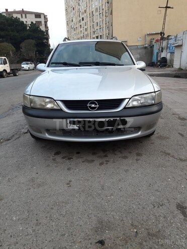 Opel Vectra 1998, 340,000 km - 1.6 l - Bakı