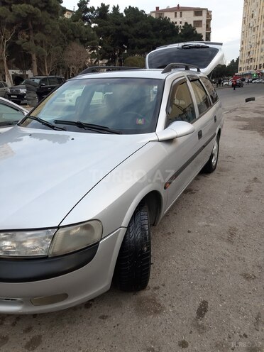 Opel Vectra 1998, 340,000 km - 1.6 l - Bakı
