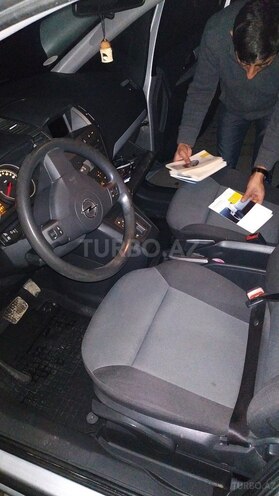 Opel Zafira 2006, 223,000 km - 1.9 l - Bakı