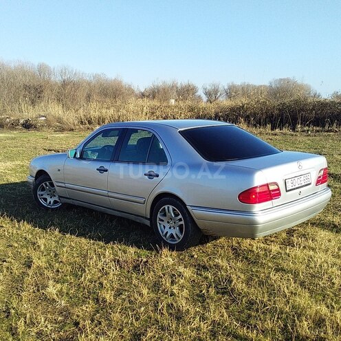 Mercedes E 230 1995, 400,004 km - 0.5 l - Bakı