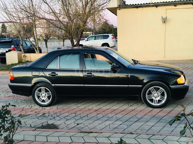 Mercedes C 230 1998, 117,000 km - 2.3 л - Sumqayıt