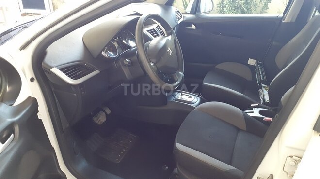 Peugeot 207 2008, 95,423 km - 1.6 л - Qazax