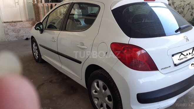 Peugeot 207 2008, 95,423 km - 1.6 л - Qazax