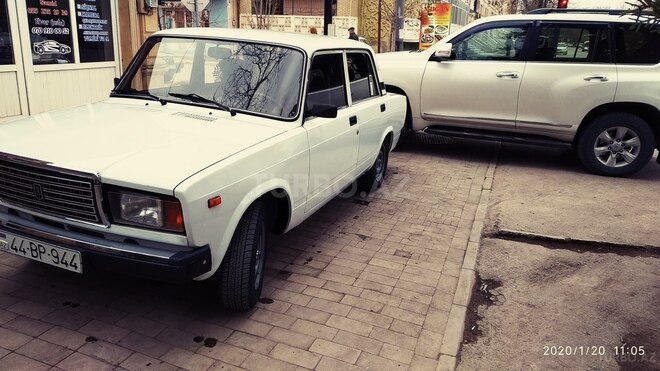 LADA (VAZ) 2107 2011, 53,000 km - 1.6 л - Salyan