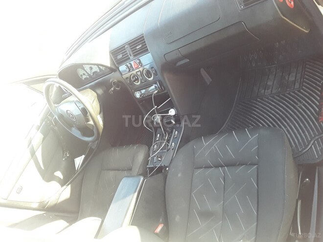 Mercedes C 230 1997, 342,000 km - 2.3 l - Xaçmaz