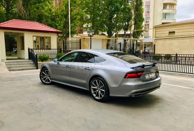 Audi A7 2015, 72,000 km - 0.2 л - Bakı