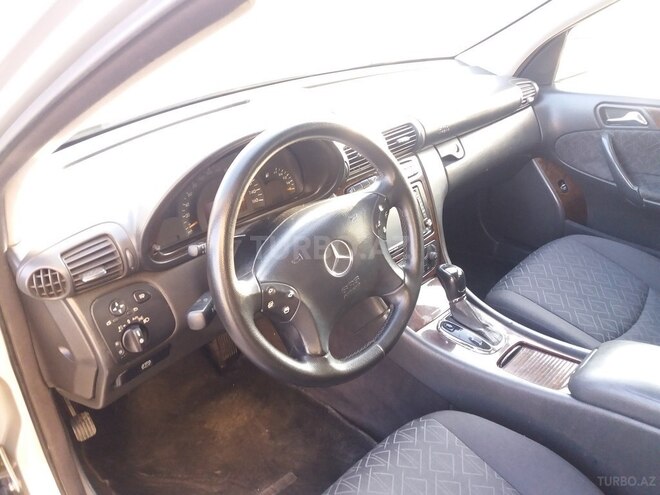 Mercedes C 240 2000, 287,900 km - 2.4 л - Bakı