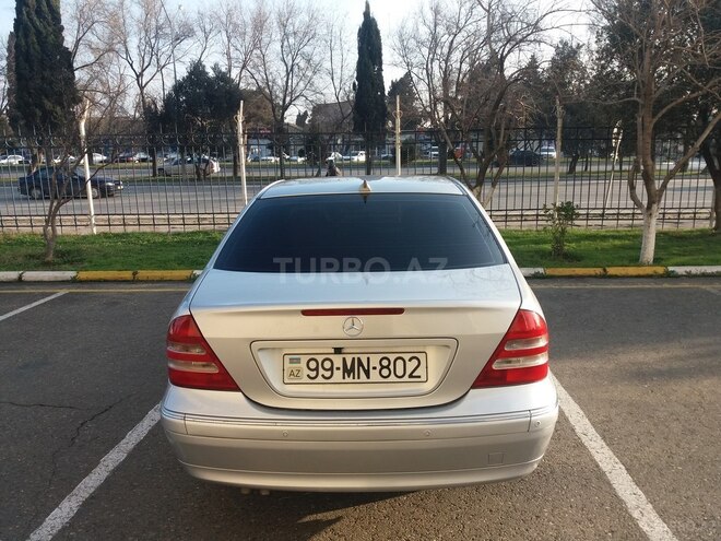 Mercedes C 240 2000, 287,900 km - 2.4 л - Bakı