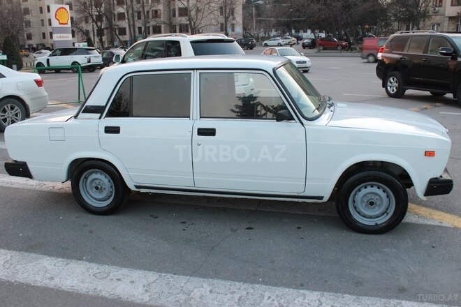 LADA (VAZ) 2107 2011, 145,000 km - 1.6 l - Bakı