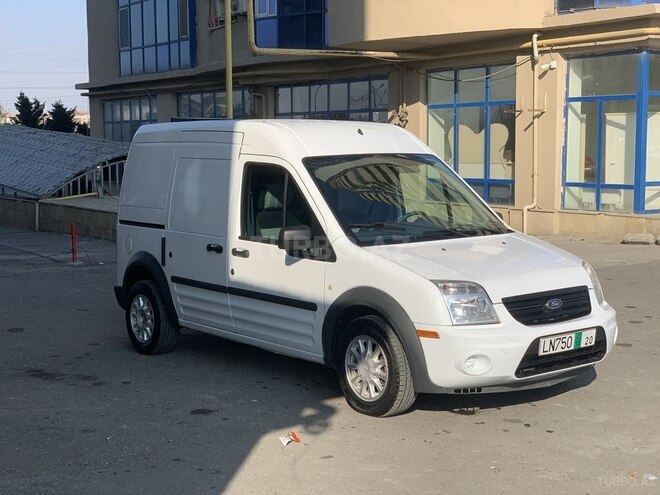 Ford Tourneo Connect 2010, 85,000 km - 2.0 l - Bakı