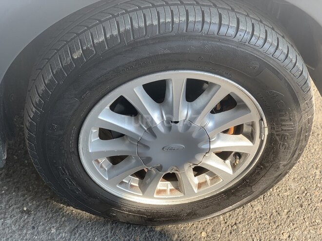Ford Tourneo Connect 2010, 85,000 km - 2.0 l - Bakı