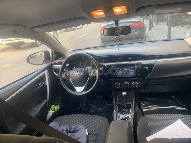 Toyota Corolla 2014, 97,800 km - 1.6 л - Bakı