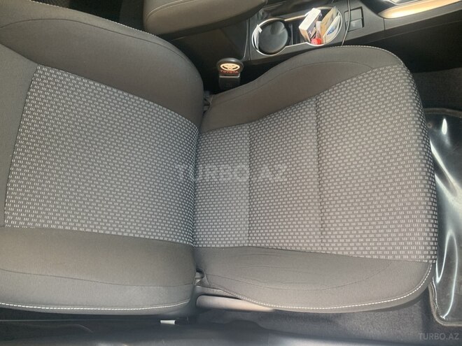 Toyota Corolla 2014, 97,800 km - 1.6 л - Bakı