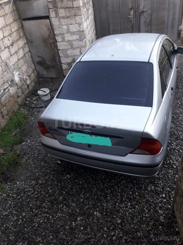 Ford Focus 2003, 250,000 km - 1.6 l - Bakı
