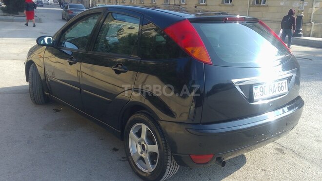 Ford Focus 2001, 260,000 km - 2.0 l - Bakı