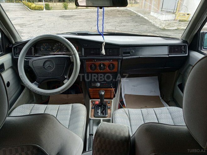 Mercedes 190 1991, 248,454 km - 2.0 l - Sumqayıt