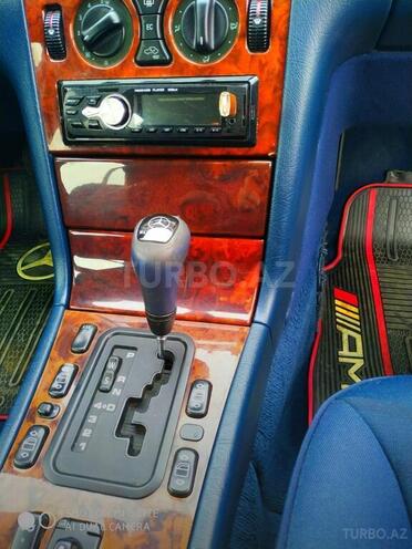 Mercedes E 200 1998, 252,000 km - 2.0 l - Bakı