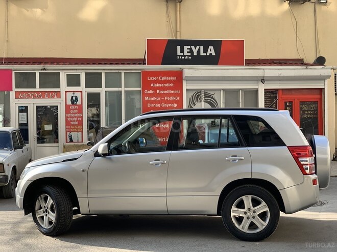 Suzuki Grand Vitara 2006, 209,550 km - 2.0 л - Bakı