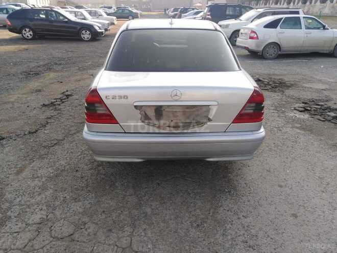 Mercedes C 230 1997, 320,000 km - 2.3 l - Bakı