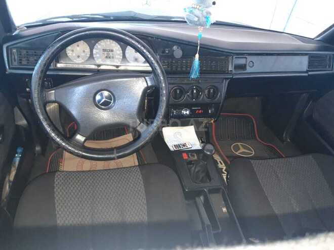 Mercedes 190 1990, 462,195 km - 2.0 l - Astara