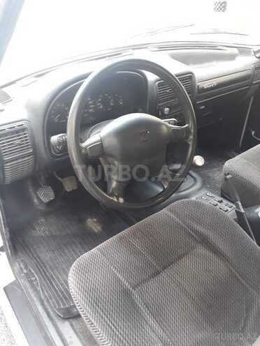 GAZ 3110 2001, 175,000 km - 2.3 l - Bakı