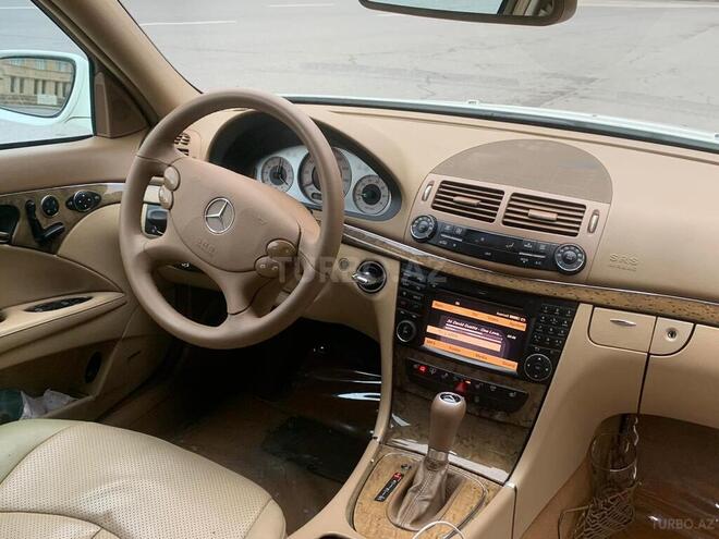 Mercedes E 350 2006, 157,000 km - 3.5 l - Bakı