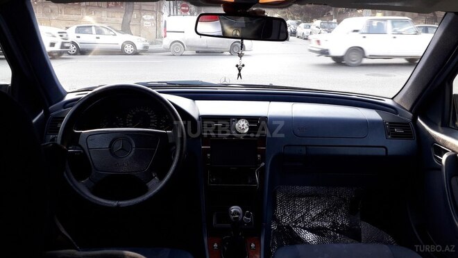 Mercedes C 180 1997, 280,000 km - 1.8 l - Bakı