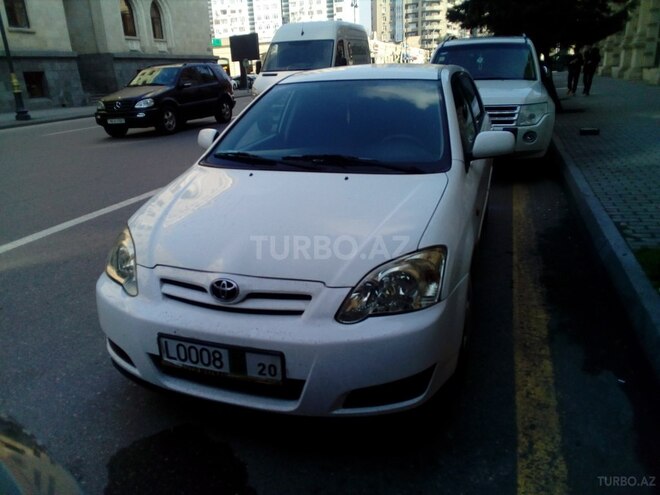 Toyota Corolla 2006, 300,000 km - 1.4 l - Bakı