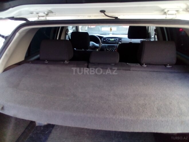 Toyota Corolla 2006, 300,000 km - 1.4 l - Bakı