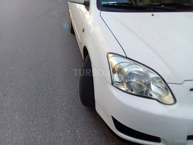 Toyota Corolla 2006, 300,000 km - 1.4 l - Bakı