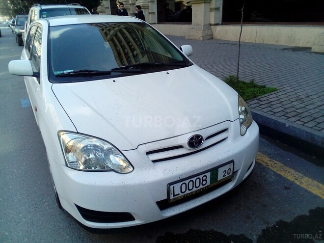 Toyota Corolla 2006, 300,000 km - 1.4 l - Bakı