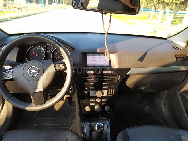 Opel Astra 2009, 195,300 km - 1.7 l - Bakı