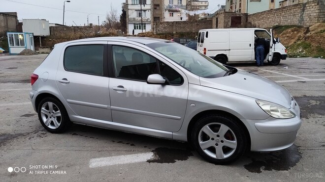 Peugeot 307 2002, 270,000 km - 2.0 l - Bakı