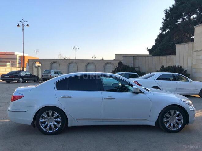 Hyundai Genesis 2012, 104,500 km - 3.8 l - Biləsuvar