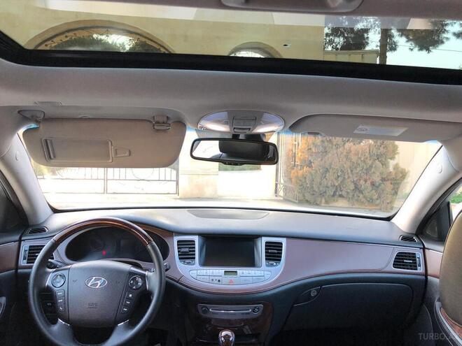 Hyundai Genesis 2012, 104,500 km - 3.8 l - Biləsuvar