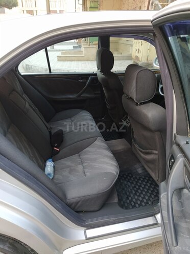 Mercedes E 240 1999, 550,000 km - 2.4 l - Bakı